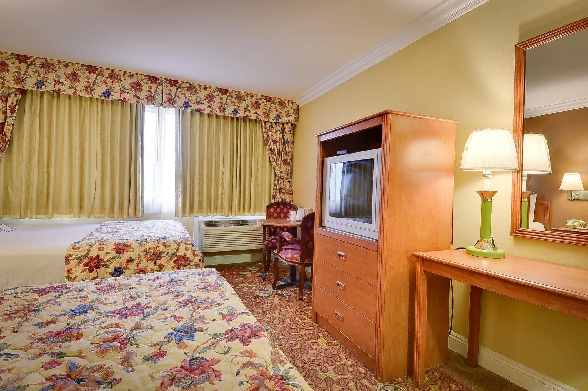 Vagabond Inn Long Beach Zewnętrze zdjęcie